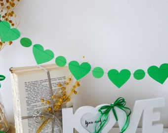 Green garland, Green heart decor, Green decor, Heart door hanger, st Patricks day decor, st Patricks day garland, Green wedding decor