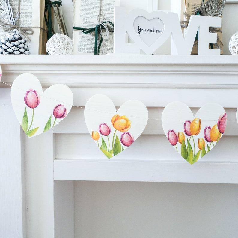 Tulip garland, tulip gifts, tulip decorations, spring decorations, spring garland, spring banner, mothers day decor, mothers day garland image 3