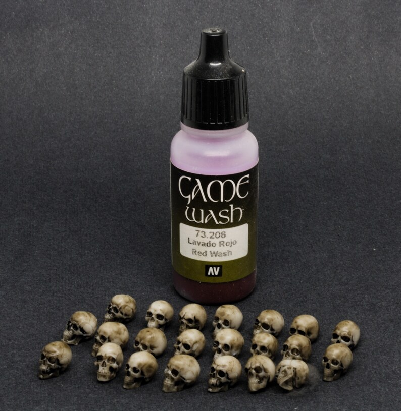 8k Resin Skulls Set, 1:24 Scale, Unpainted Diorama Accessories image 2