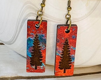 Versandfertige Lasergravierte Holz Kupfer Berg Kiefern Baum Lebendige Tropfen Ohrringe Geschenk für Sie
