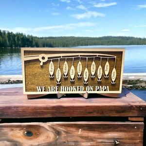 Personalized Gift for Papa, Father&#39;s Day Gift Plaque, Hooked on PAPA Fishing Lures, For The Fisherman Gift
