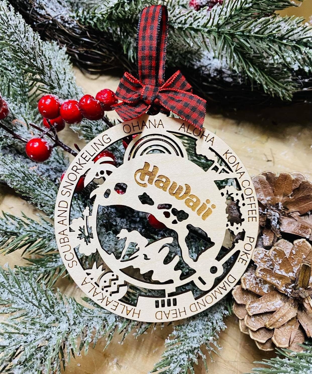 Laser Engraved Wood Holiday Christmas Tree HAWAII State Bauble Gift ...