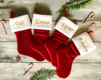 Ensemble de 4 chaussettes de Noël de luxe rouges, décoration de Noël, chaussettes personnalisées, chaussettes faites main, bas de Noël personnalisé, vacances