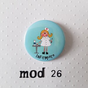 Badge infirmière,Badge aide-soignante, personnalisé 56mm ,Badge médical personnalisable Modèle 26