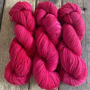 Hand-dyed wool, sock wool 100g skein soft