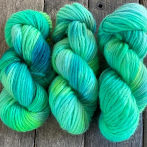 Hand-dyed wool, chunky thick wool 100g skein