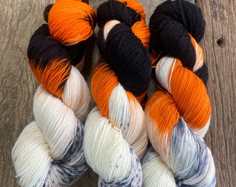 Hand dyed wool, sock wool 100g skein Tiger on Safari