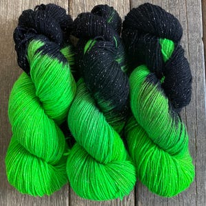 Lã tingida à mão, lã para meias 100g com efeito glitter
