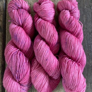 Hand-dyed wool, sock wool 100g skein