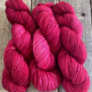 Hand-dyed wool, sock wool 100g skein soft