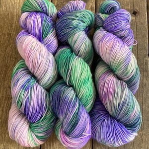 Hand-dyed wool, sock wool 100g skein soft