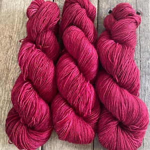 Hand-dyed wool, sock wool 100g skein soft
