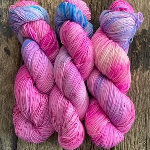 Hand-dyed wool, sock wool 100g strand soft