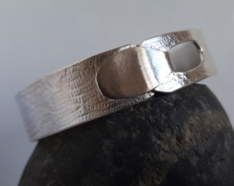 Sterling Silver Bracelet, Size Medium, Embossed Design, Wide Bracelet, Artisan Jewellery, Unique Design, Special Gift