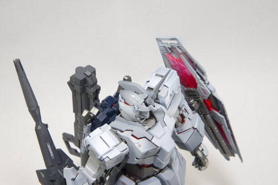 Bandai Master Grade Unicorn Gundam - Etsy