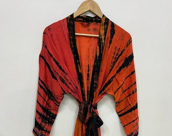 Kimono en soie tie-dye rouge et orange pour femme, peignoir kimono d'été en soie tie-dye, peignoir en soie à tenues de villégiature, robe de nuit en soie à tenues de nuit