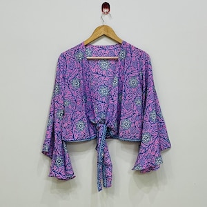 Boho Chic Top, Seiden Crop Top vorne binden, Handgefertigte Seide Wickeltop, Top mit Glockenärmeln, Festival Boho Crop Top, Seide Retro Style Top