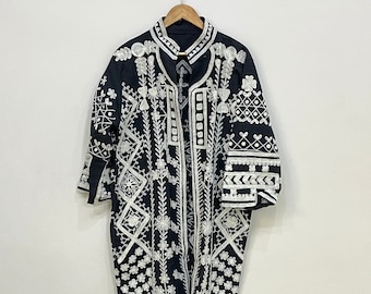 Black And White Embroidered Suzani Coat, women suzani jacket, indian cotton embroidery jacket, embroidery coat, suzani kimono jacket