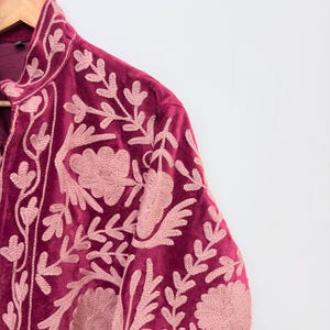 Suzani Jacket
Jacket For Women
Velvet Jacket
Short Jacket
Handmade Jacket
Embroidered Jacket
Winter Jacket
Coat Jacket
Hippie Jacket
Gift For Her
Cotton Jacket
Suzani Coat
Bohemain Jacket