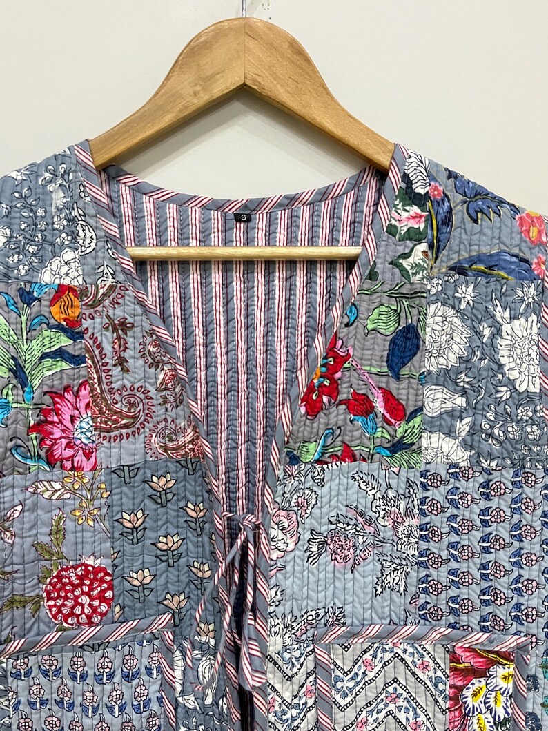 Patchwork Jacket
Quilted Jacket
Handmade Jacket
Indian Vest Jacket
Jacket For Women
Boho Sleeveless Vest
Short Jacket
Jacket With Pocket
Bohemian Jacket
Quilted Vest
Boho Jacket
Winter Warm Jacket
Cotton Waistcoat
