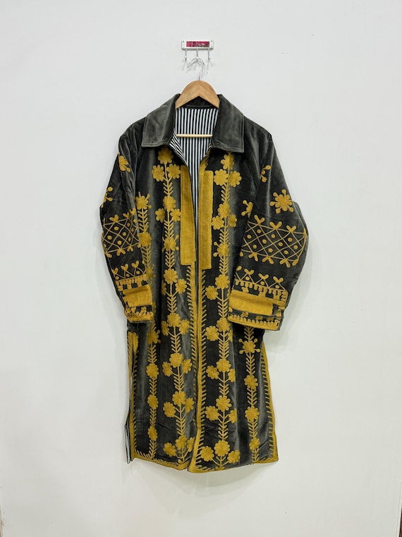 Suzani Jacket, Embroidered Long Jacket, Velvet Suzani Jacket, Winter Jacket Coat, Women Suzani Kimono Jacket, Handmade Jacket For Women