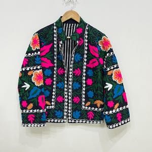 Cotton Suzani Coat
Suzani Short Jacket
Suzani Jacket
Warm Jacket
Jacket For Women
Embroidered Jacket
Handmade Jacket
Bohemian Jacket
Women Coat
Indian Jacket
Suzani Jacket Coat
Gift For Her
Winter Wear Jacket