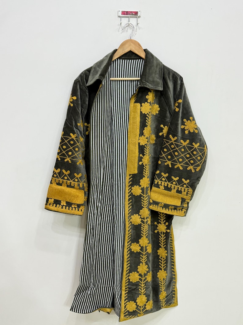 Velvet Suzani Jacket
Winter Jacket
Handmade Jacket
Embroidered Jacket
Suzani Jacket
Long Jacket
Jacket Coat
Jacket For Women
Kimono Jacket
Boho Jacket
Bohemian Jacket
Indian Jacket
Velvet Jacket
