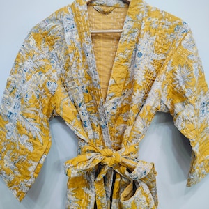 Kantha Jacket
quilted jacket
kimono jacket
kimono robe
kantha robe
winter wear robe
long kimono
kimono for women
Cotton Kimono Jacket
Wedding Robe
Valentine Gift
Long Jacket
Warm Jacket