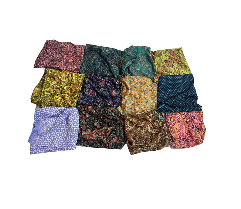 Wholesale Lot Of Indian Handmade Sari Silk Harem Pant, Boho Hippie Yoga Pant, Summer Beach Wear Silk Trouser, Unisex Comfy Harem Pant image 2