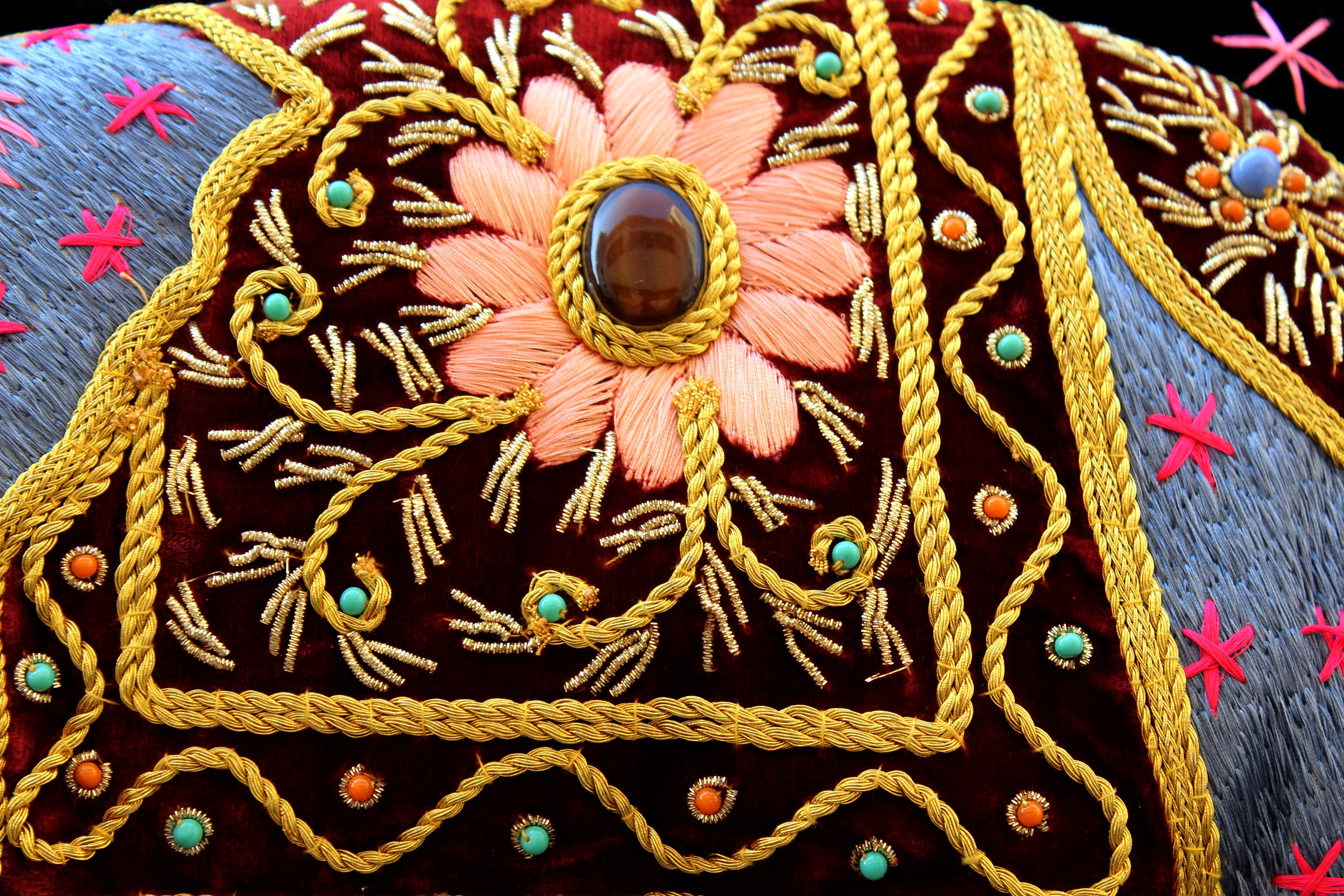 Zari Silk Thread Embroidered Elephant Design Wall Panel & Wall Etsy