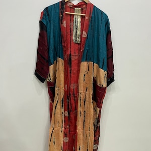Long Sleeve Tie Dye Silk Kimono, Sari Silk Women Bathrobe, Loose Fit Beach Wear Jacket, Patchwork Silk Bathrobe, Silk Loungewear