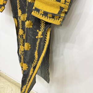 Velvet Suzani Jacket
Winter Jacket
Handmade Jacket
Embroidered Jacket
Suzani Jacket
Long Jacket
Jacket Coat
Jacket For Women
Kimono Jacket
Boho Jacket
Bohemian Jacket
Indian Jacket
Velvet Jacket