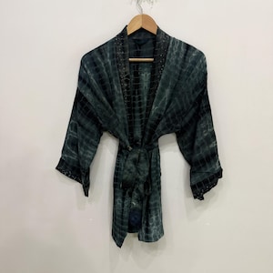 Women Silk Tie Dye Short Kimono - Silk Dressing Gown - Bikini Cover Up - Boho Duster Jacket -  Festival Kimono - Resort Wear - Silk Bathrobe