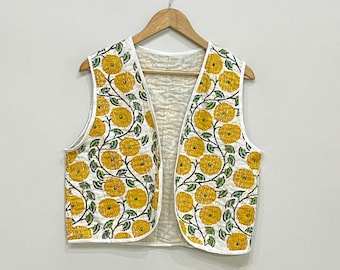 Indian Floral Printed Kantha Vest Jacket, Unisex Waistcoat, Cotton Kantha Jacket