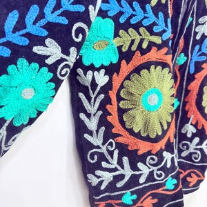 Suzani Coat
Bohemian Jacket
Hippie Jacket
Short Jacket
Floral Jaket
Embroidered Jacket
Festival Outfit
Gift For Her
Suzani Jacket
Embroidery Jacket
Velvet Jacket
Cotton Jacket
Winter Jacket