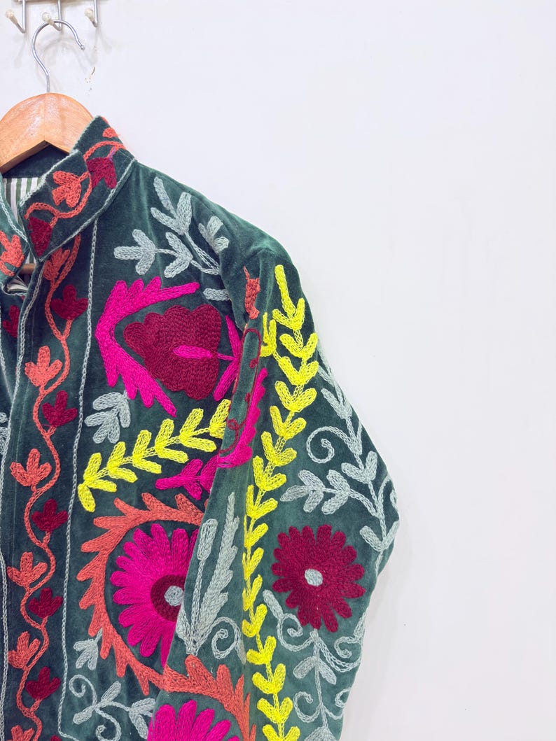 Handmade Jacket
Suzani Coat
Winter Jacket
Warm Coat
Short Jacket
Indian Jacket
Embroidered Jacket
Floral Jacket
Velvet Jacket
Suzani Jacket
Coat Jacket
Women Jacket
Gift For Women