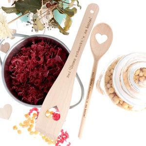 Set of 2 wooden spoons/spatulas &quot;Great Grandma&#39;s food tastes good...&quot; | Great Grandma&#39;s gift | Mother&#39;s Day | Great Grandma&#39;s gift idea | Great Grandma&#39;s kitchen helper