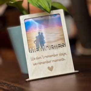 Spruchreif | Wooden picture frame Memories | Picture frame Nature | Picture frame with engraving | Photo frame | Family gift | Wedding gift