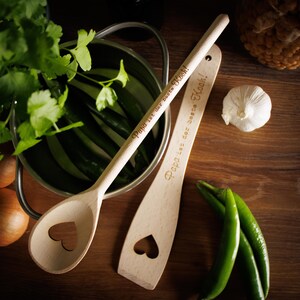 Set of 2 wooden spoons/spatulas "Dad is the best cook!" | Wooden spatula with engraving | Gifts for dad | Wooden kitchen helper