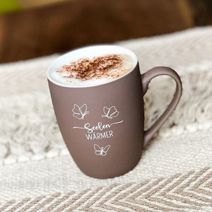 Soft-touch mug in taupe, "Soul Warmer" | Gift idea | Gift for colleagues | Gift idea for friends | Coffee mug | Tea mug
