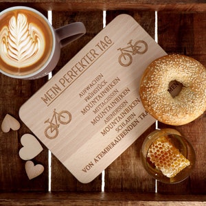Breakfast board &quot;My perfect day - mountain bike&quot; | Board with engraving | Breakfast board made of wood | Gift mountain bike