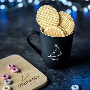 Spruchreif | Soft-touch mug with double-sided engraving constellation | Gift idea zodiac sign | Constellation Capricorn