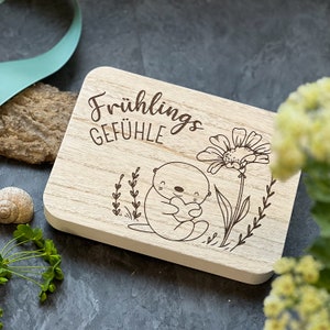 Ready for a saying | Saying board "Spring feelings" | Decorative board with saying | Decorative stand with lettering | Spring decoration | Otter | Spring decoration