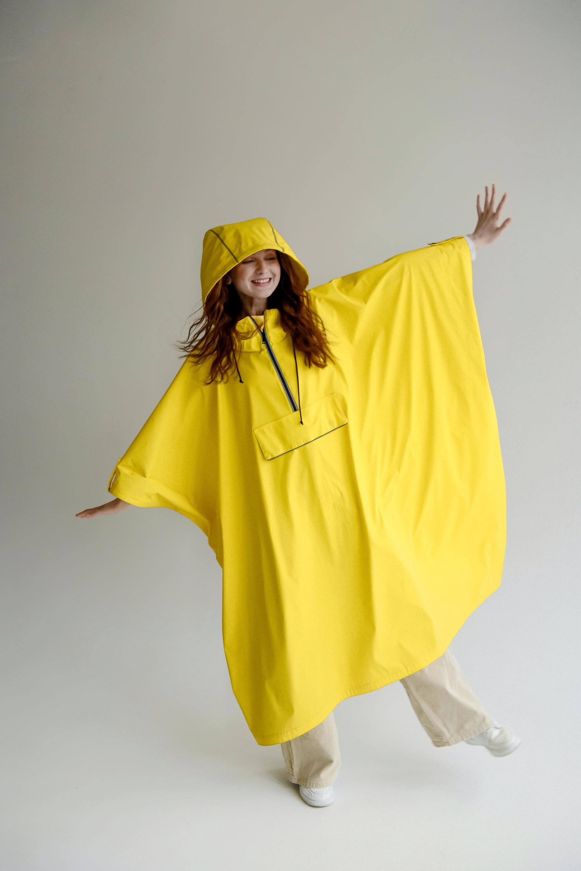 Poncho Impermeable Chubasquero Amarillo Pescador Mujer Rukka