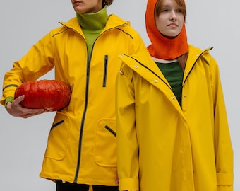 Spring Unisex yellow hooded waterproof raincoat for Her and Him with lining Trend 2025