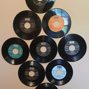 LOT OF 1, 5, 10, 15, 20, 25, records (7&quot; 45 RPM records).