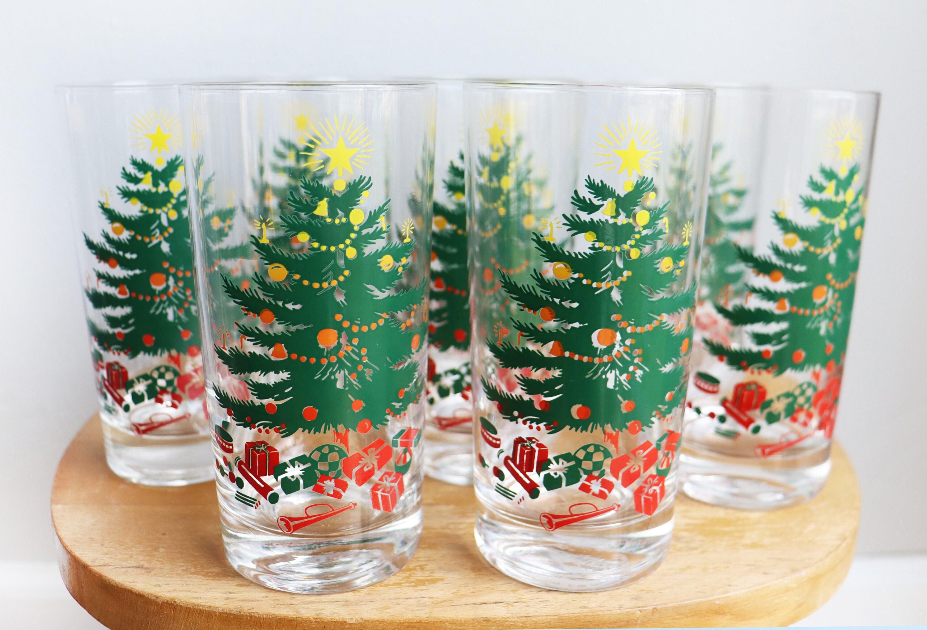 Set of 8 Vintage Christmas Tree Glasses Med Century 1960s Etsy