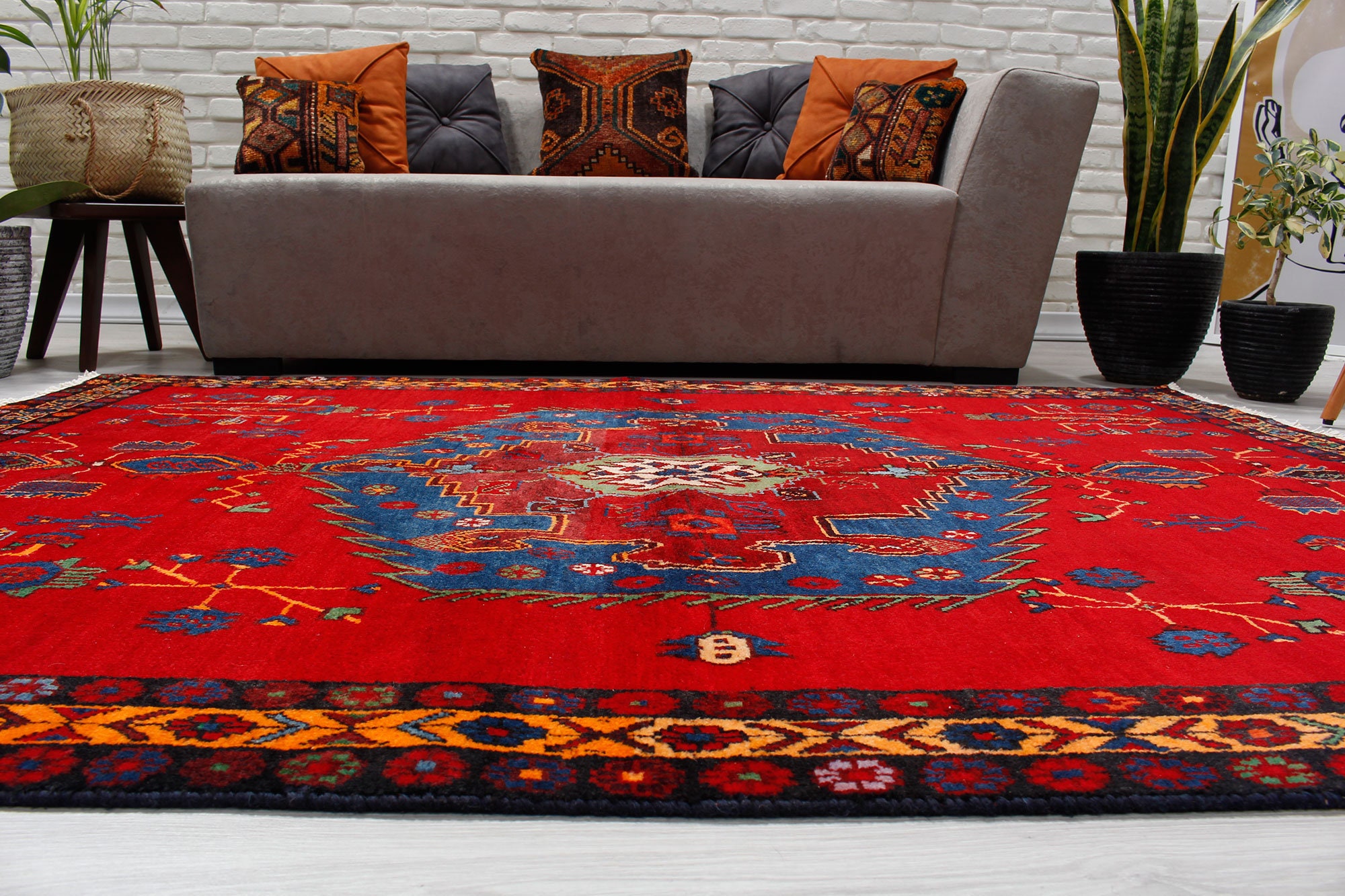 5'4 X 7'3 Bright Red and Blue Area Rug Etsy