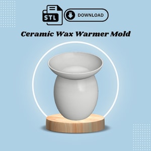 Op de afbeelding: Een witte keramische waxwarmer mal met een afgeronde basis en een komvormige bovenkant. De mal wordt gepresenteerd op een klein, rond houten platform tegen een lichtblauwe achtergrond. De tekst "Ceramic Wax Warmer Mold" staat erboven.
