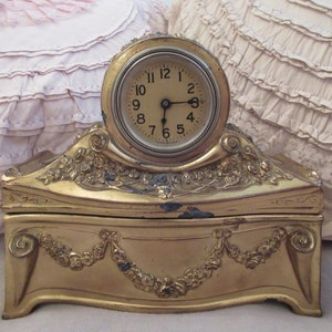 Vintage Marie Antoinette Style Barbola Bows Roses Swags DIsplay Box With Clock